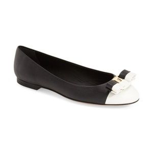 Varina Bicolor Leather Flat